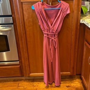 Ingrid & Isabel maternity dress